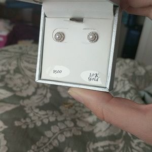 Pearl and diamond earrings